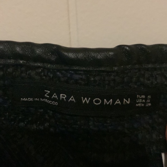 Zara Dresses & Skirts - Zara Woman Ladies Black/Blue Tweed Skirt Waist Black Leather Trim Size S